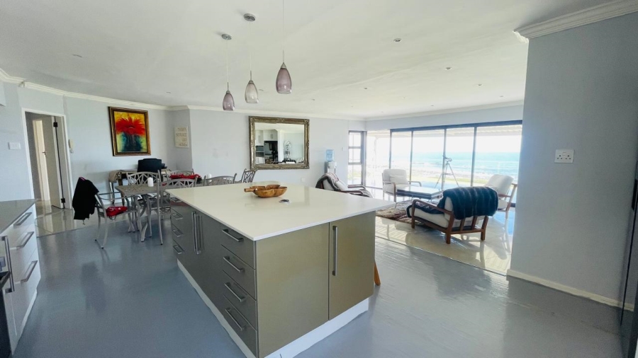 4 Bedroom Property for Sale in Gonubie Eastern Cape